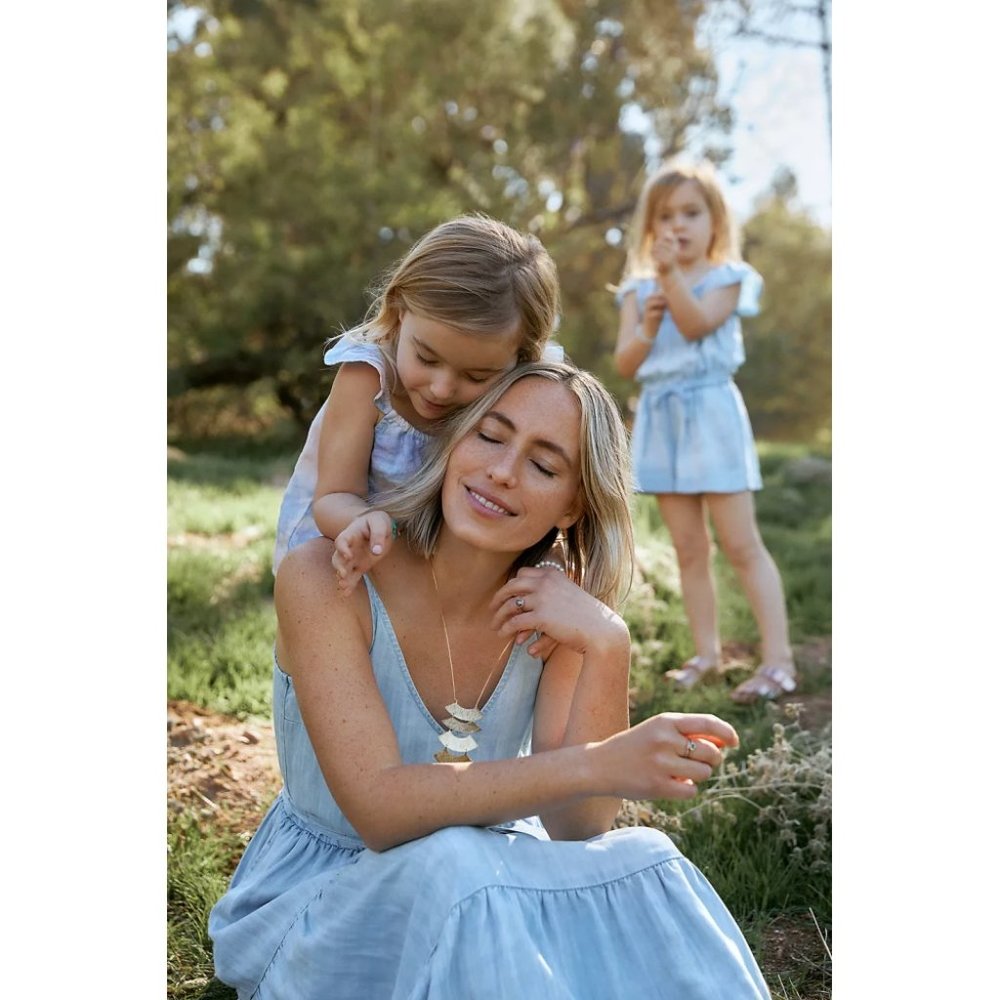 Anthropologie Cloth & Stone Sweet Chambray Kids Romper in Denim - Picture 4 of 12